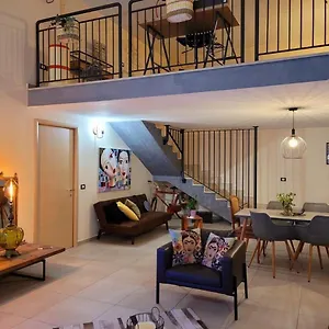 Apartment Industry, Catania
